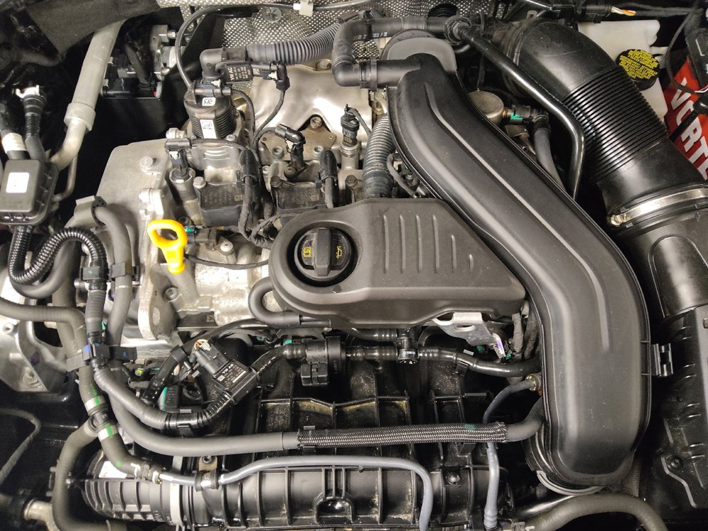 Used 2022 Volkswagen Taos S image 30