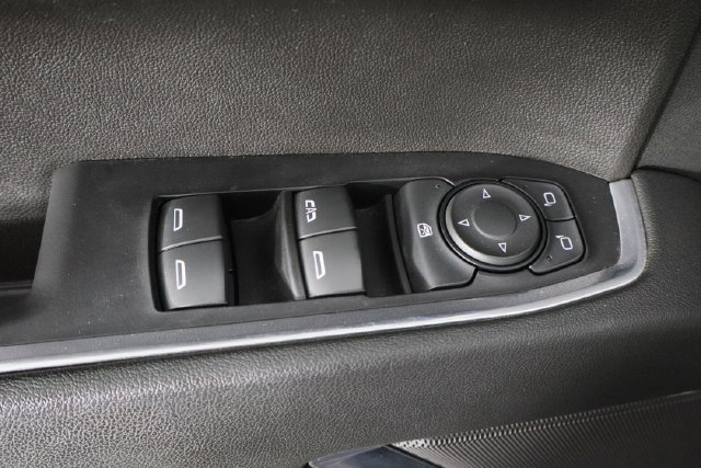 Used 2024 Chevrolet Silverado 1500 LT AWD/4WD image 18