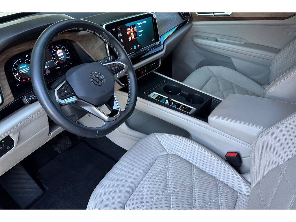 Used 2024 Volkswagen Atlas SE image 10