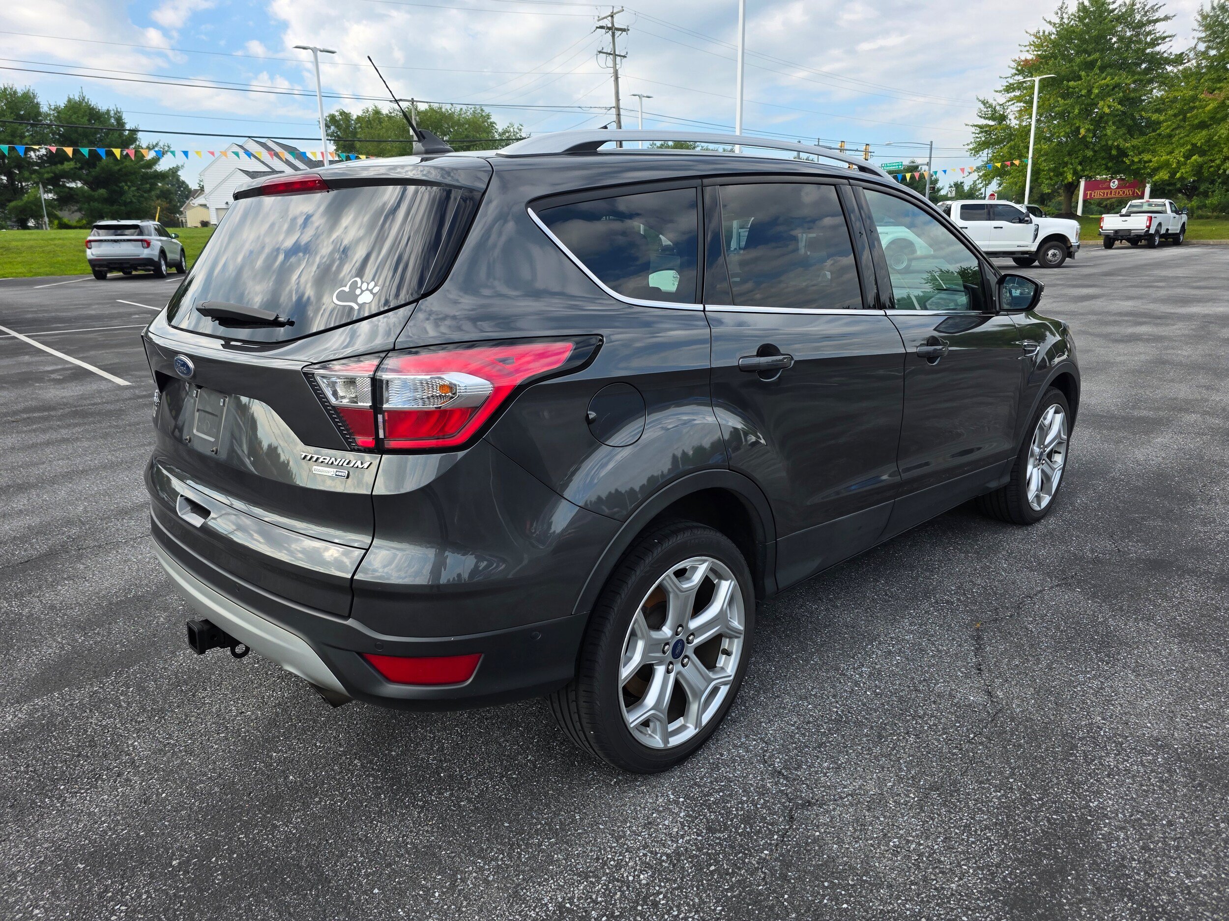 Used 2018 Ford Escape Titanium w/ Ford Safe & Smart Package AWD/4WD image 3