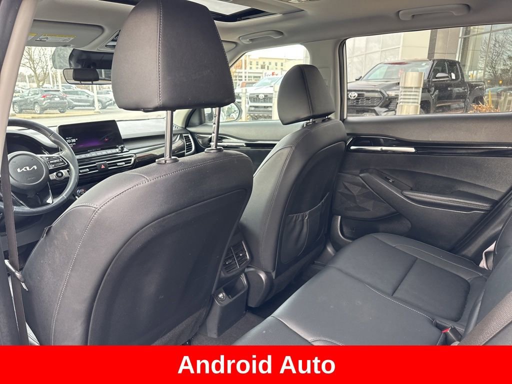 Used 2023 Kia Seltos EX image 18