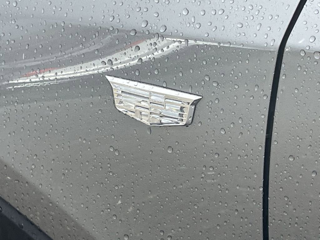 Used 2024 Cadillac XT4 Premium Luxury image 32