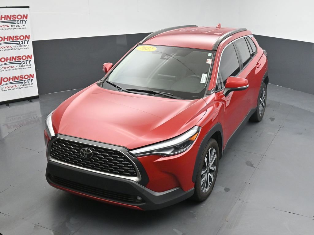 Used 2022 Toyota Corolla Cross XLE FWD image 27