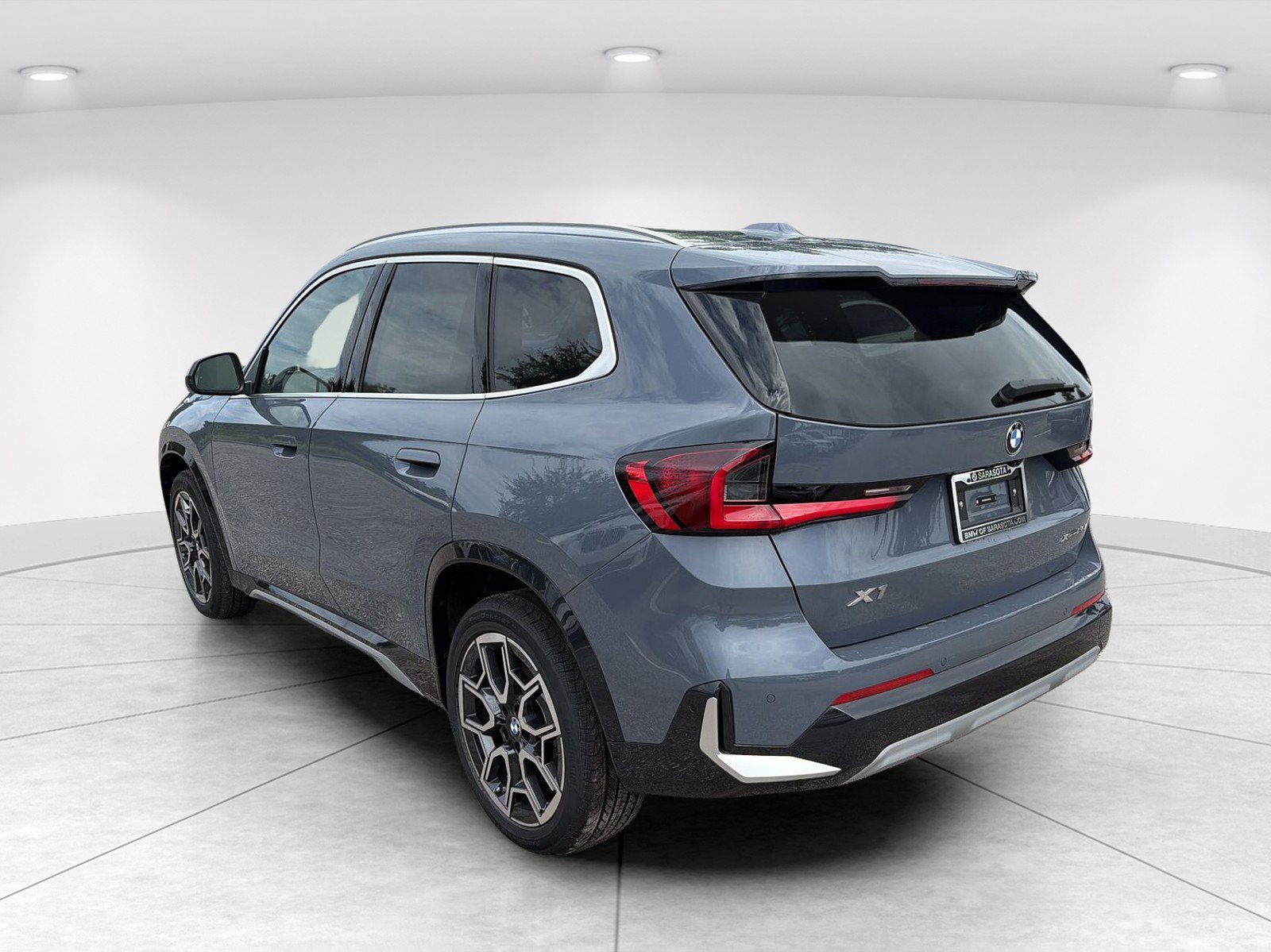 New 2026 BMW X1 xDrive28i w/ Technology Package AWD/4WD image 6