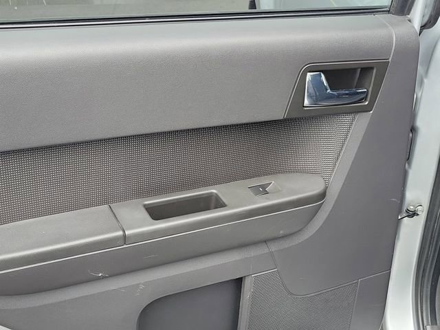 Used 2012 Ford Escape Limited image 24