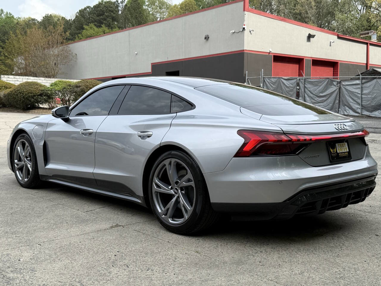 Used 2022 Audi e-tron GT Premium Plus image 8