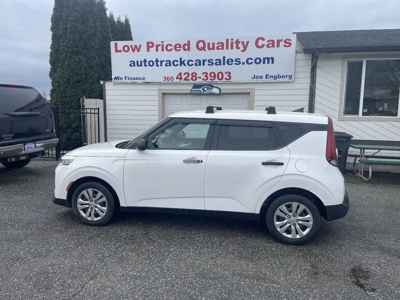 Used 2020 Kia Soul LX image 1