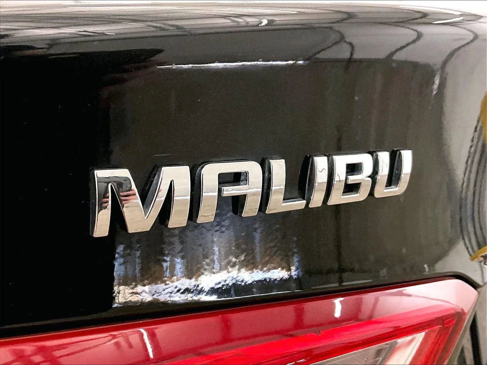Used 2022 Chevrolet Malibu LS image 13
