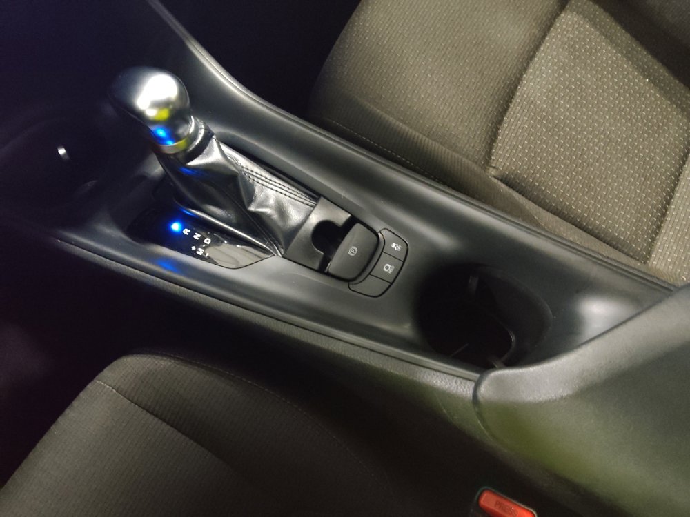 Used 2018 Toyota C-HR XLE image 26