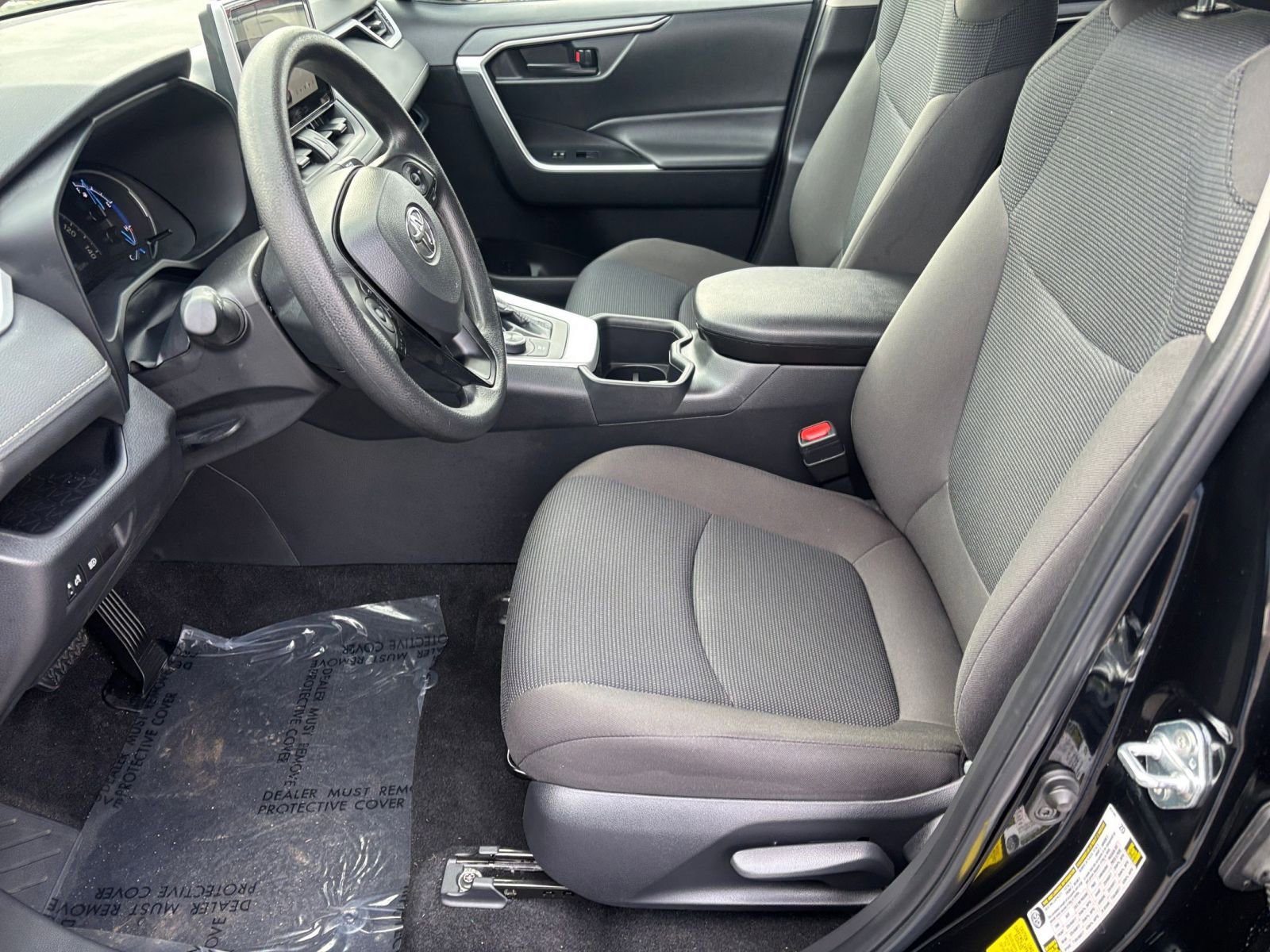 Used 2025 Toyota RAV4 LE image 23