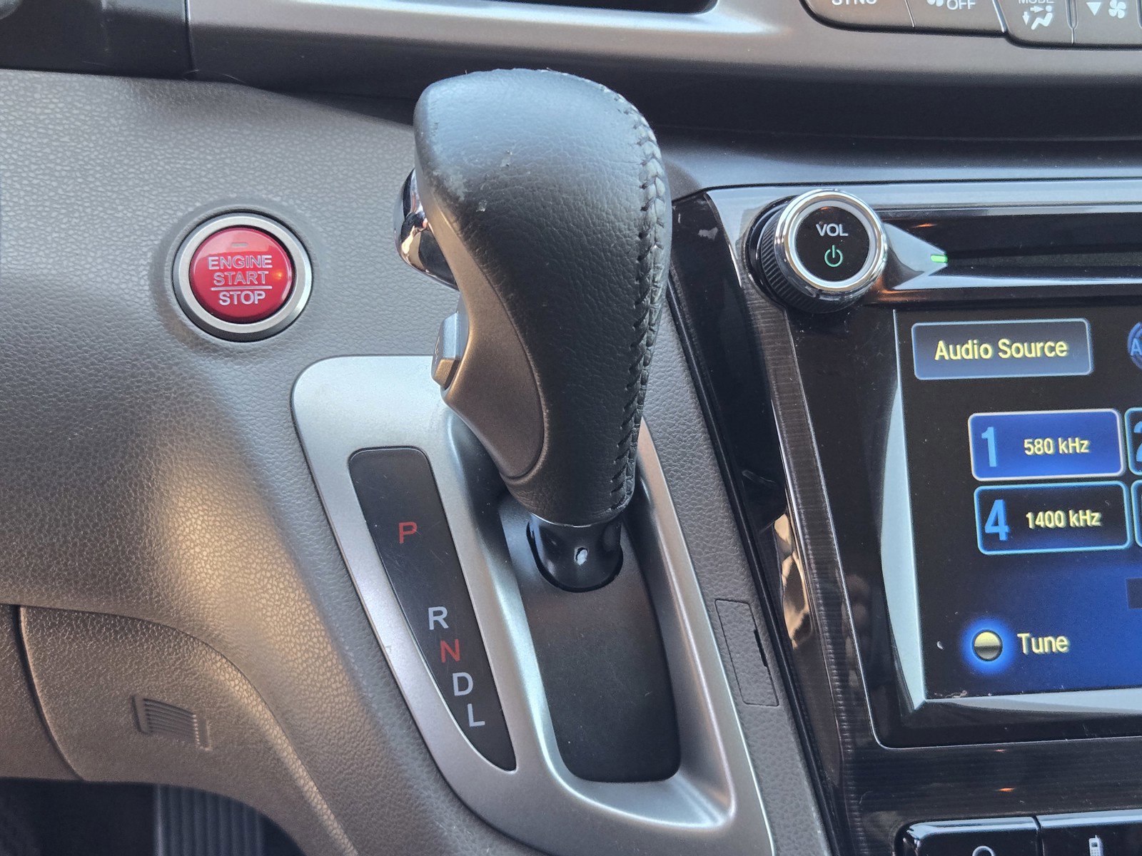 Used 2015 Honda Odyssey Touring image 21