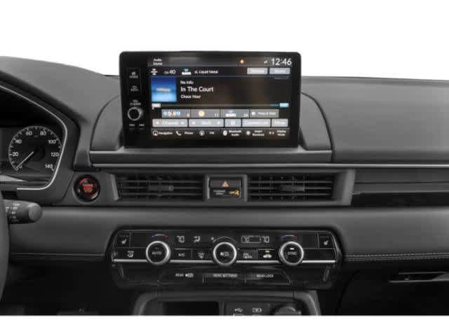 Used 2024 Honda Pilot Touring image 13