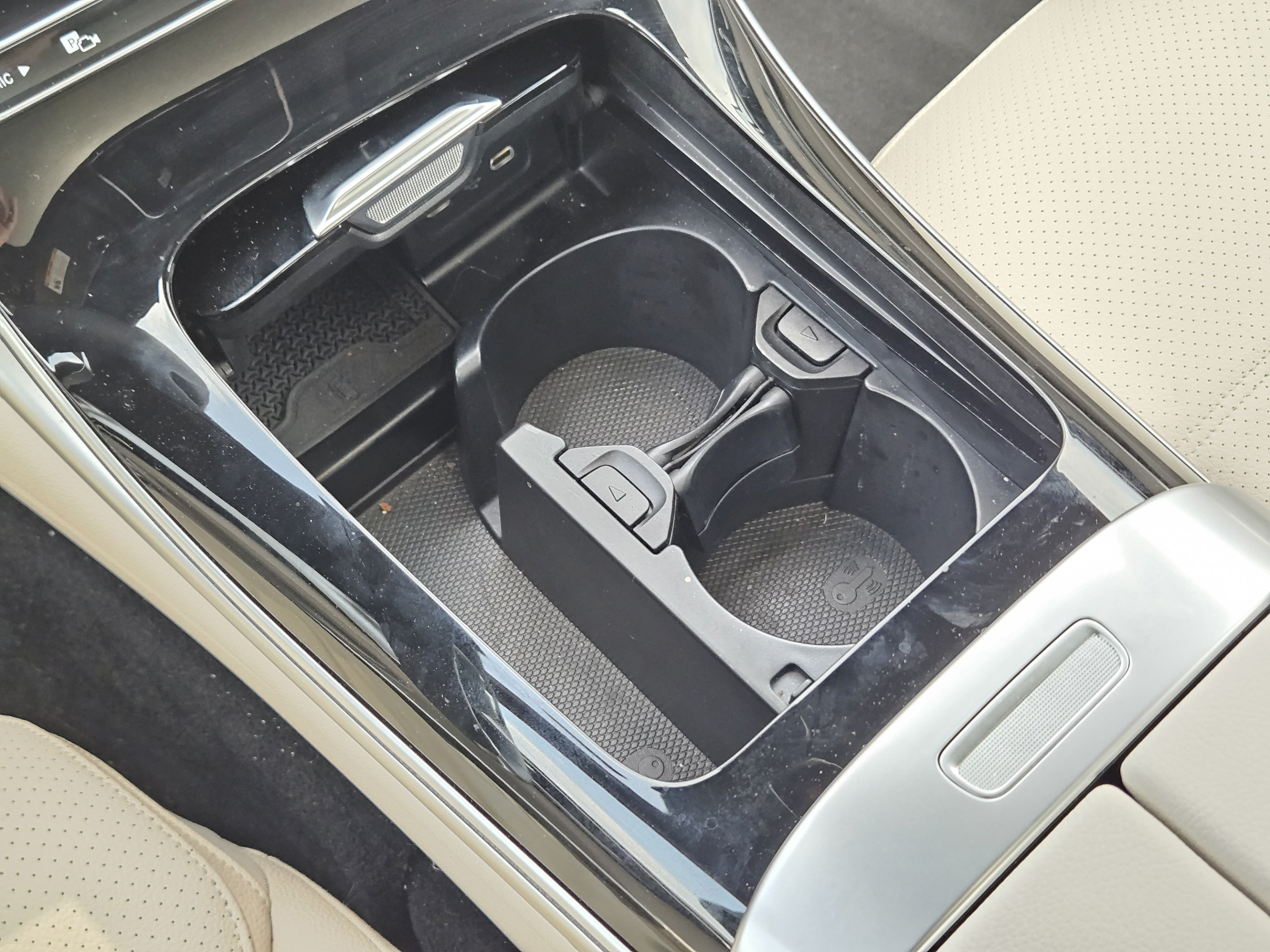 Certified 2026 Mercedes-Benz C 300 Sedan image 11