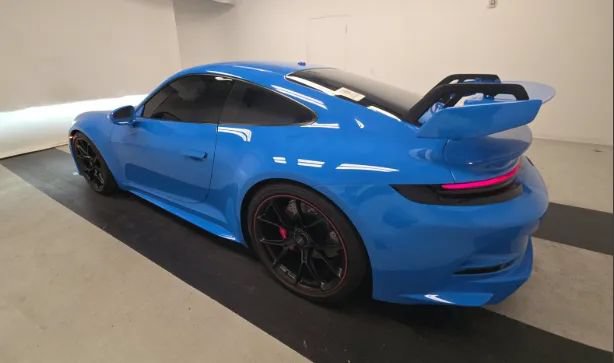 Used 2022 Porsche 911 GT3 RWD image 2