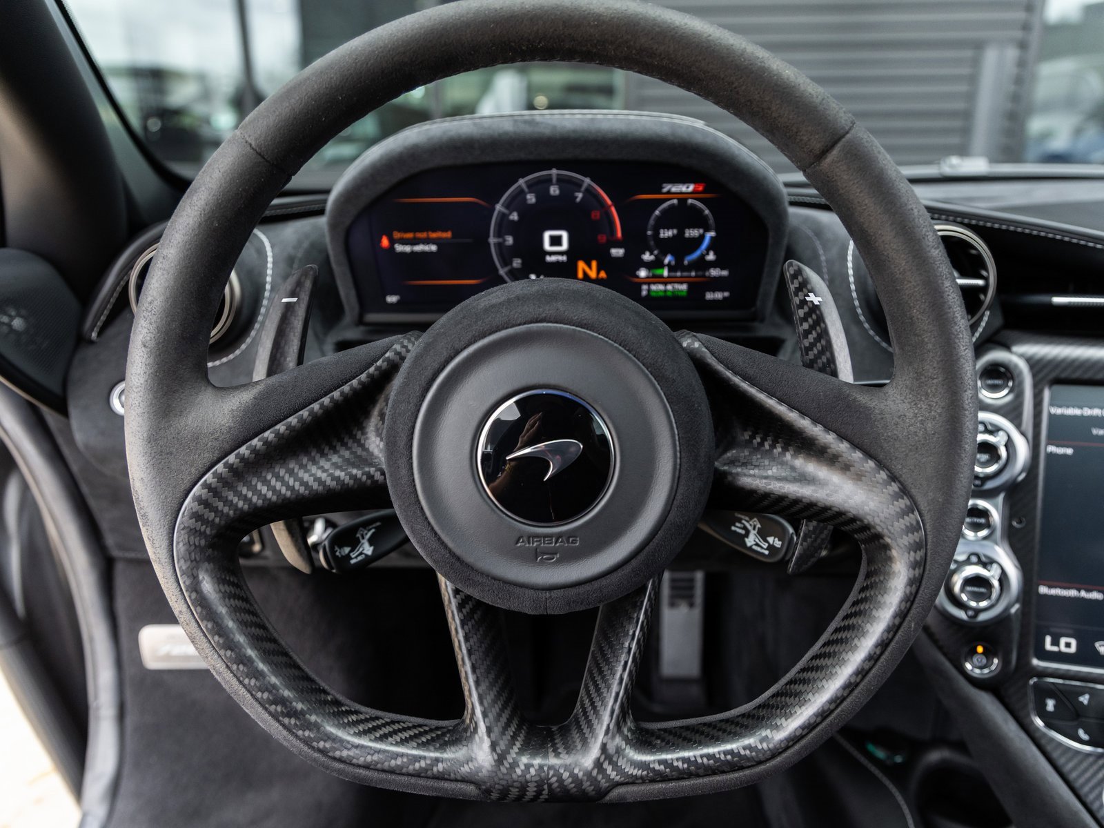 Used 2020 McLaren 720S Spider image 33