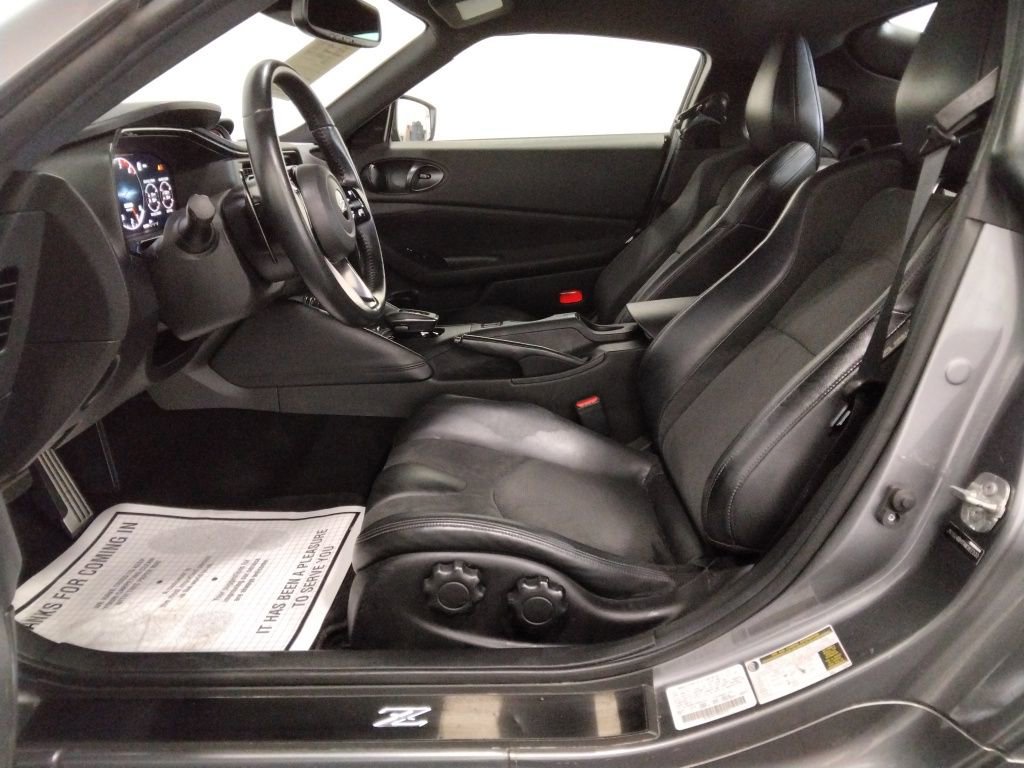 Used 2024 Nissan Z Performance w/ Floor Mat Package image 31