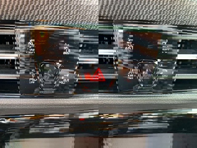 New 2025 Volkswagen GTI SE image 36