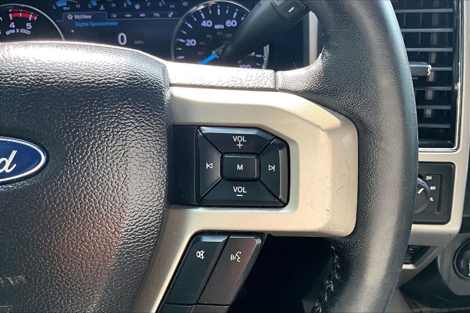 Used 2019 Ford F250 Lariat w/ Lariat Value Package AWD/4WD image 22