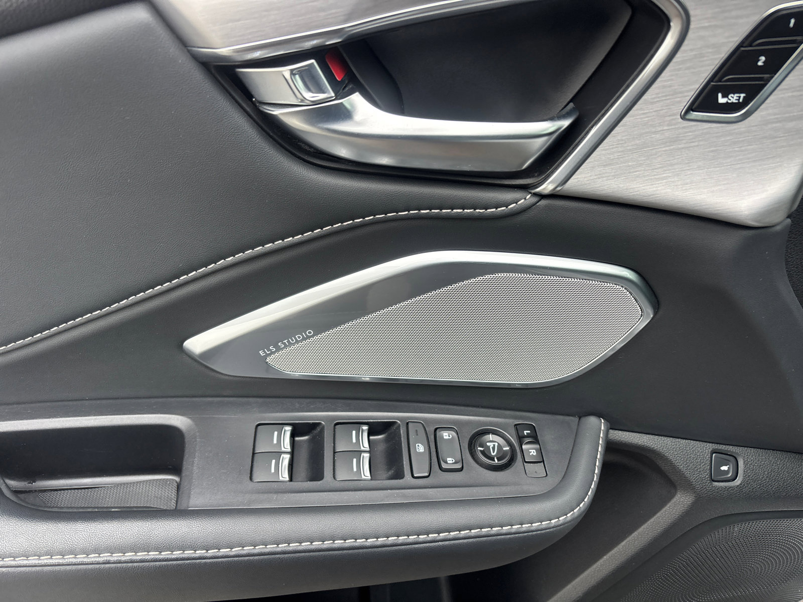 Used 2020 Acura RDX AWD w/ Technology Package image 13