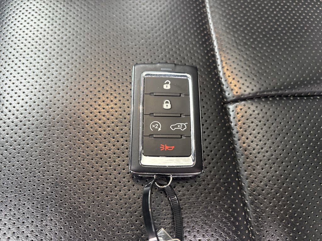 Certified 2021 Jeep Grand Cherokee L Overland w/ Advanced Protech Group III image 35