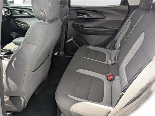 Used 2023 Chevrolet TrailBlazer LT FWD image 17