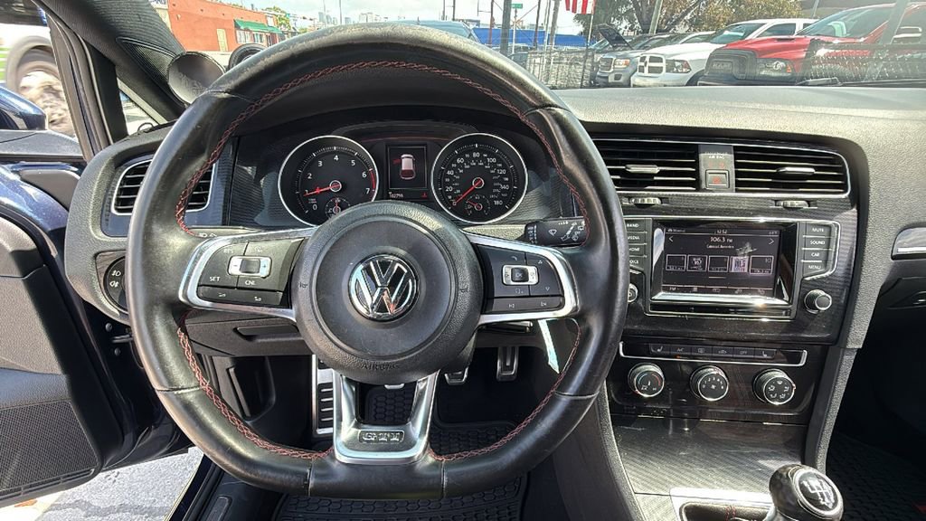 Used 2015 Volkswagen GTI S FWD image 26
