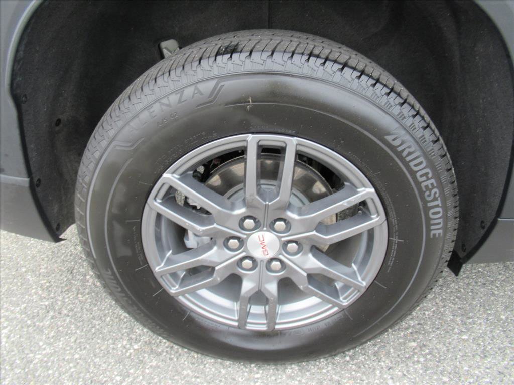 Used 2025 GMC Acadia Elevation image 29