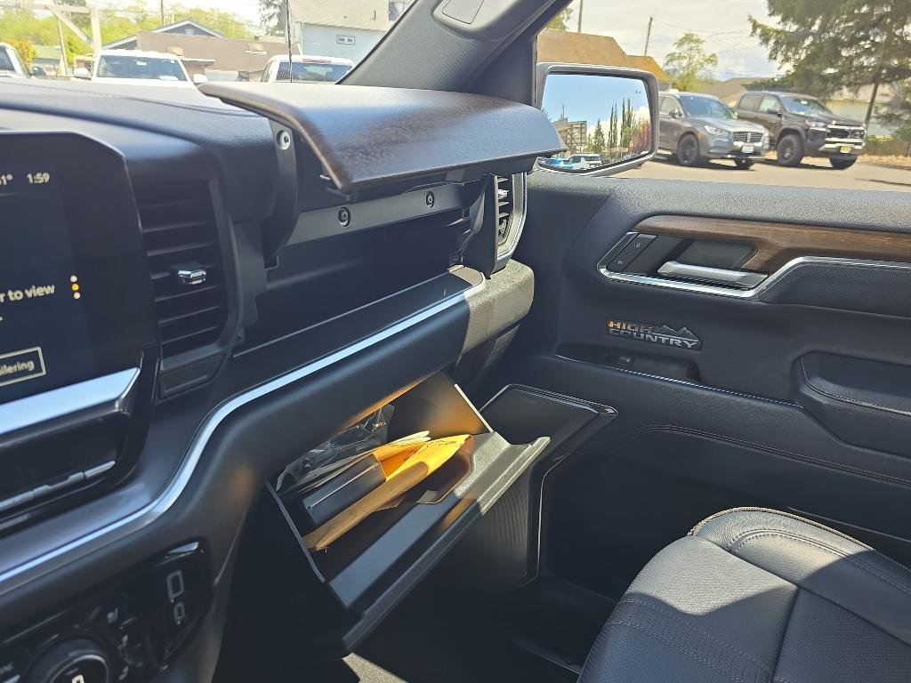 Certified 2024 Chevrolet Silverado 1500 High Country image 33