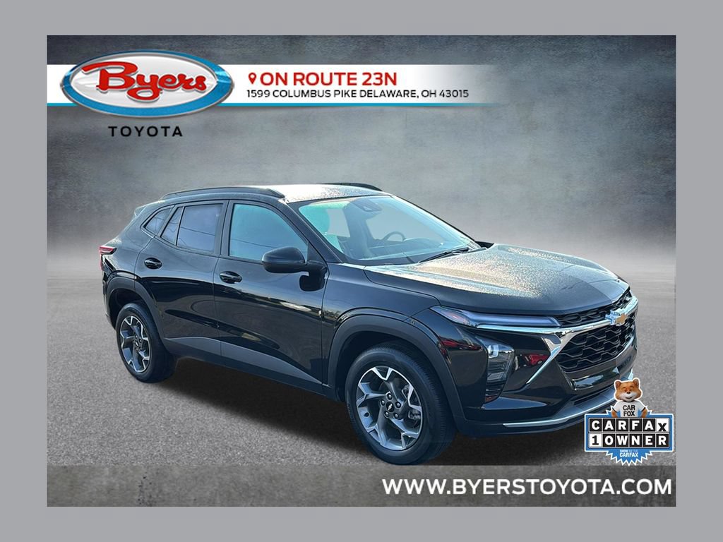 Used 2025 Chevrolet Trax LT