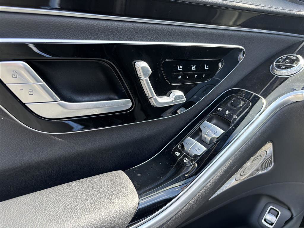 Certified 2023 Mercedes-Benz S 500 4MATIC image 6