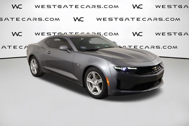 Used 2022 Chevrolet Camaro LT RWD image 42