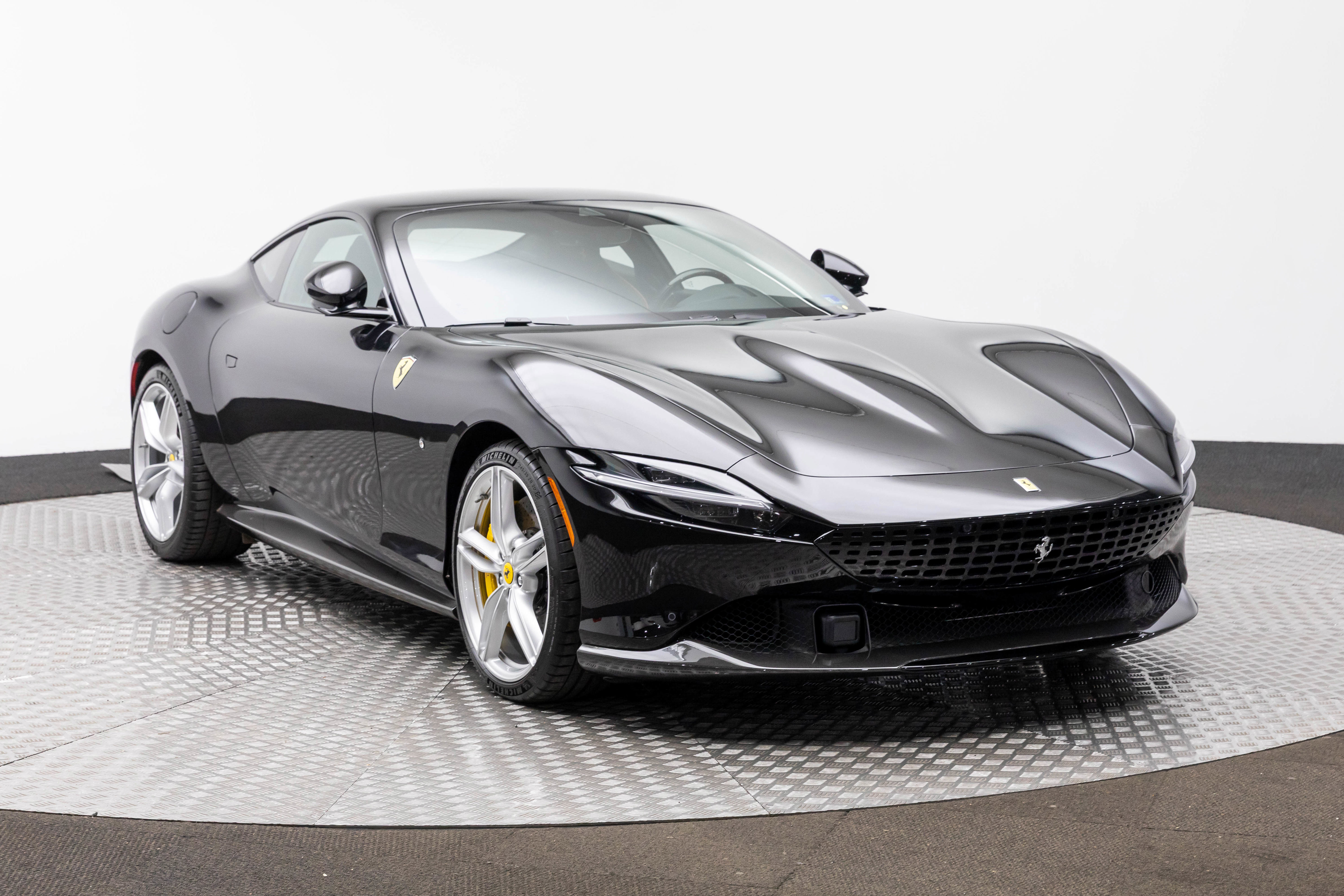 Certified 2021 Ferrari Roma image 11