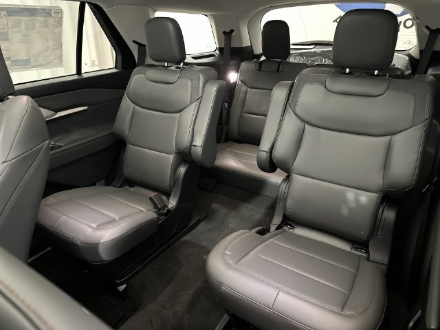 New 2026 Ford Explorer Active w/ Active Comfort Package AWD/4WD image 28