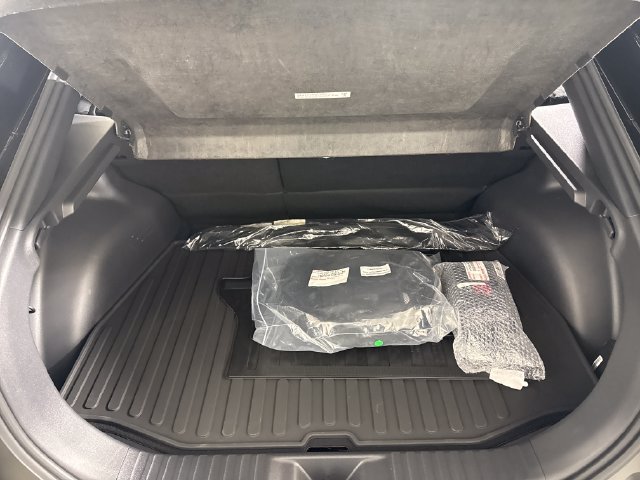 New 2026 Toyota C-HR AWD/4WD image 18