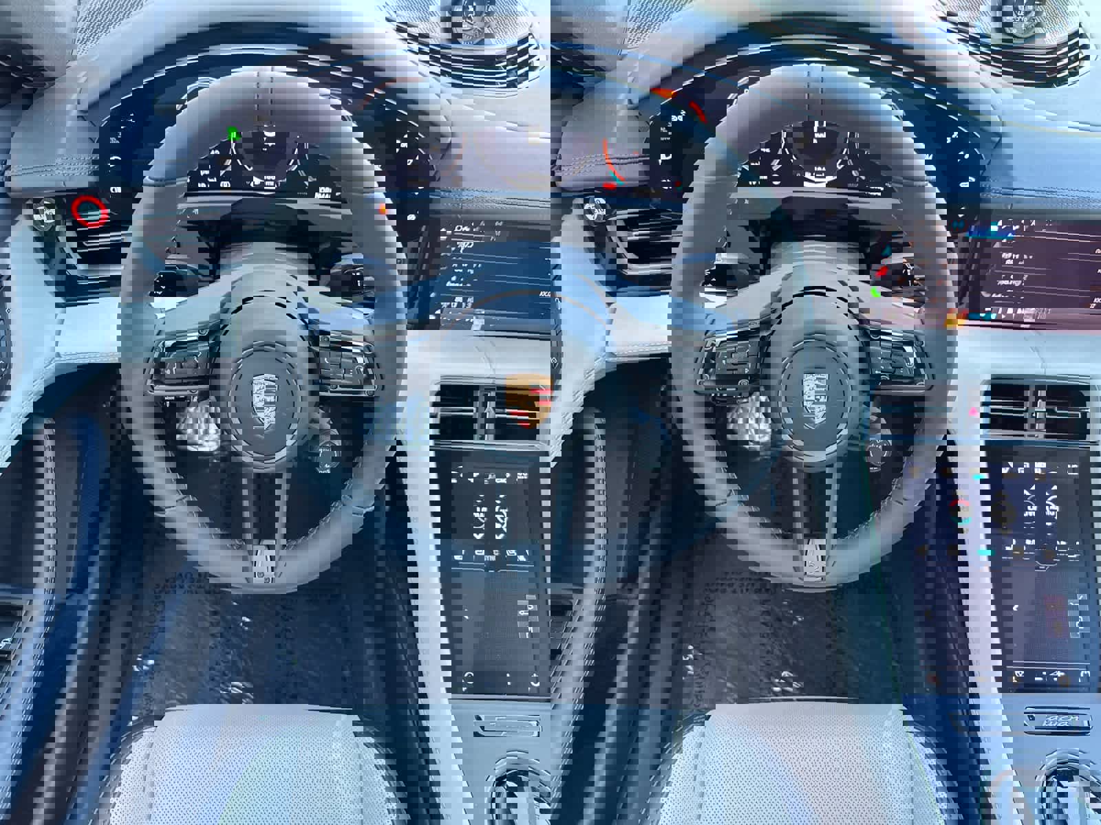 New 2026 Porsche Taycan 4S image 15