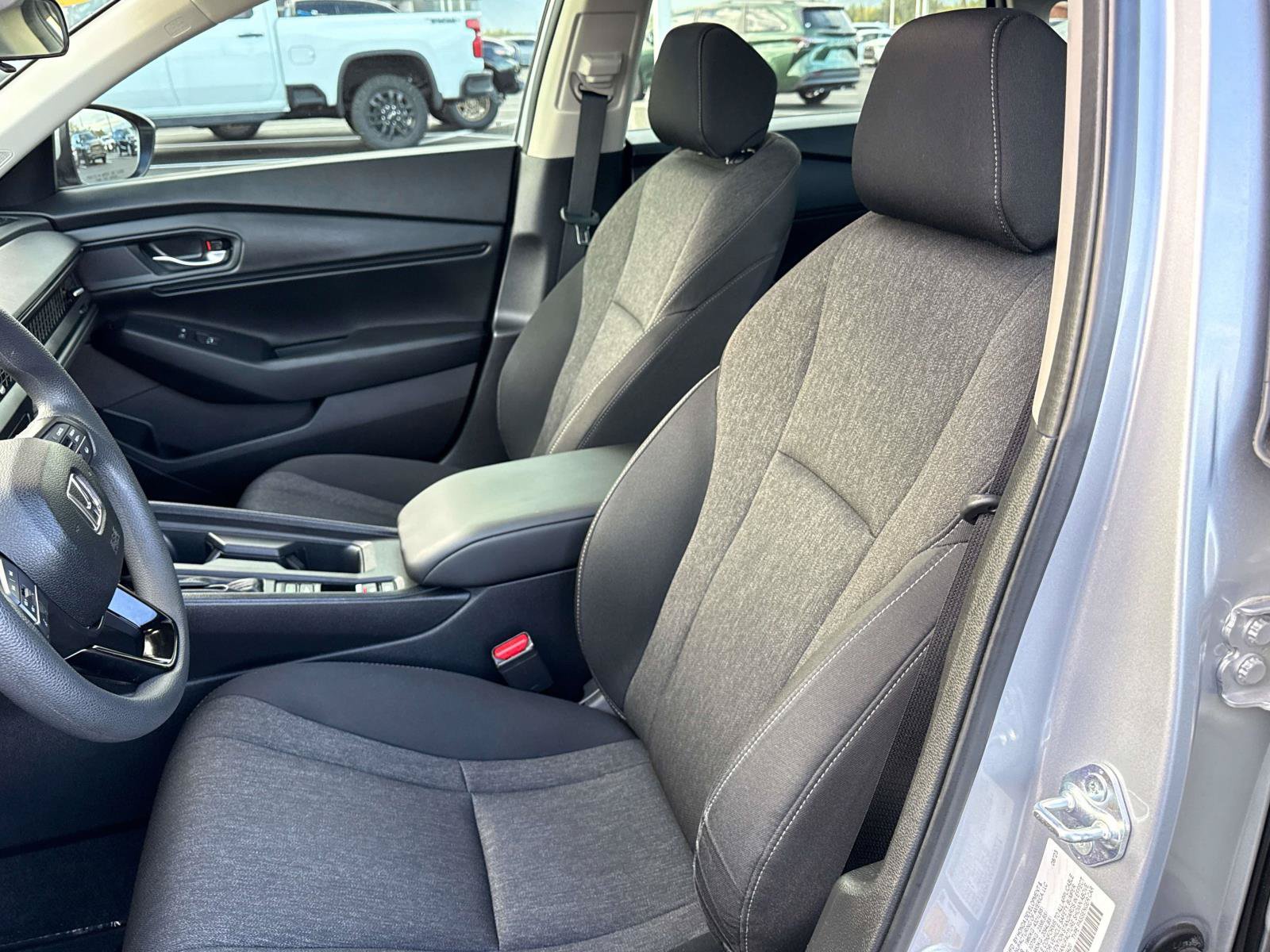 Used 2023 Honda Accord EX image 11