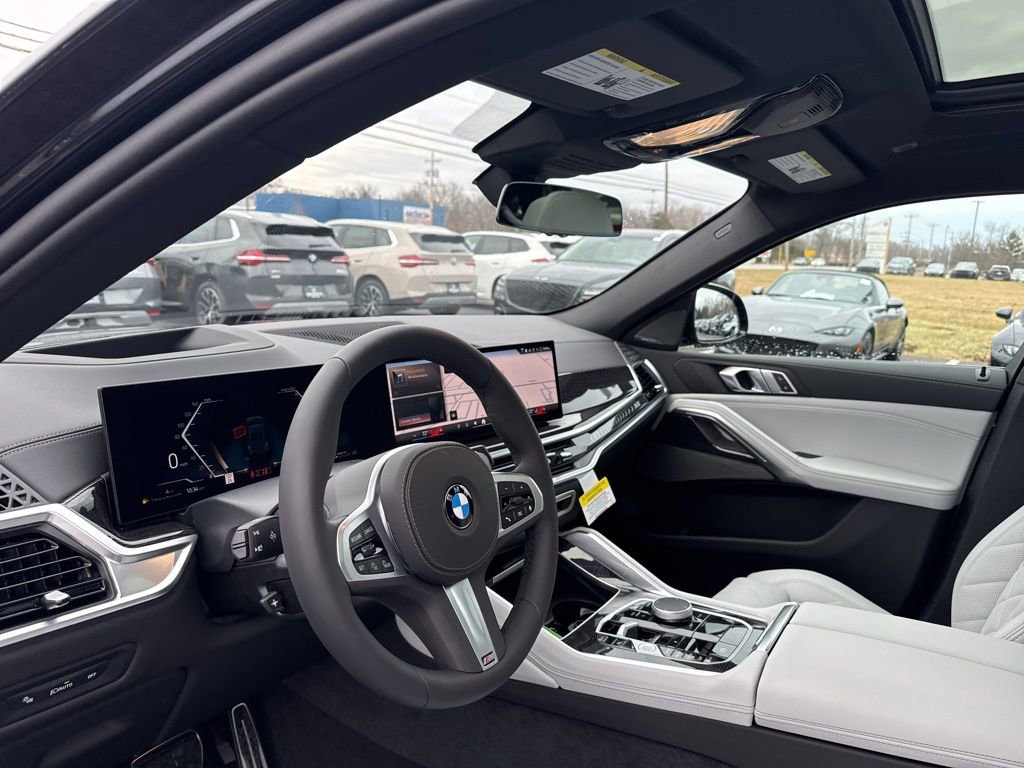New 2026 BMW X6 xDrive40i w/ Climate Comfort Package image 12