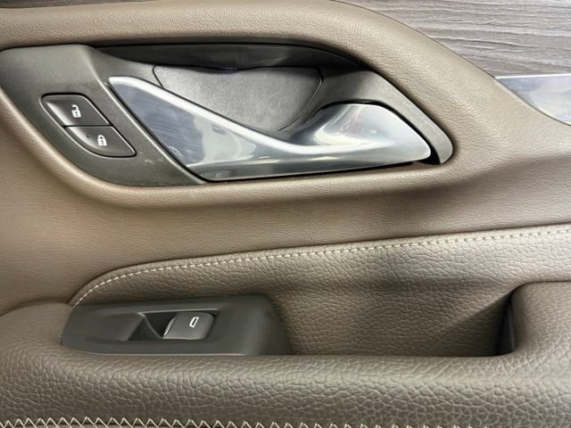 Used 2023 GMC Yukon XL Denali RWD image 28
