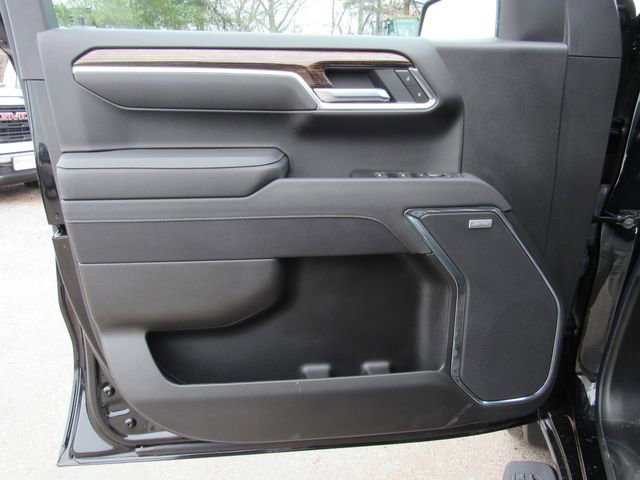 Certified 2025 GMC Sierra 1500 Elevation w/ Elevation Premium Package image 11