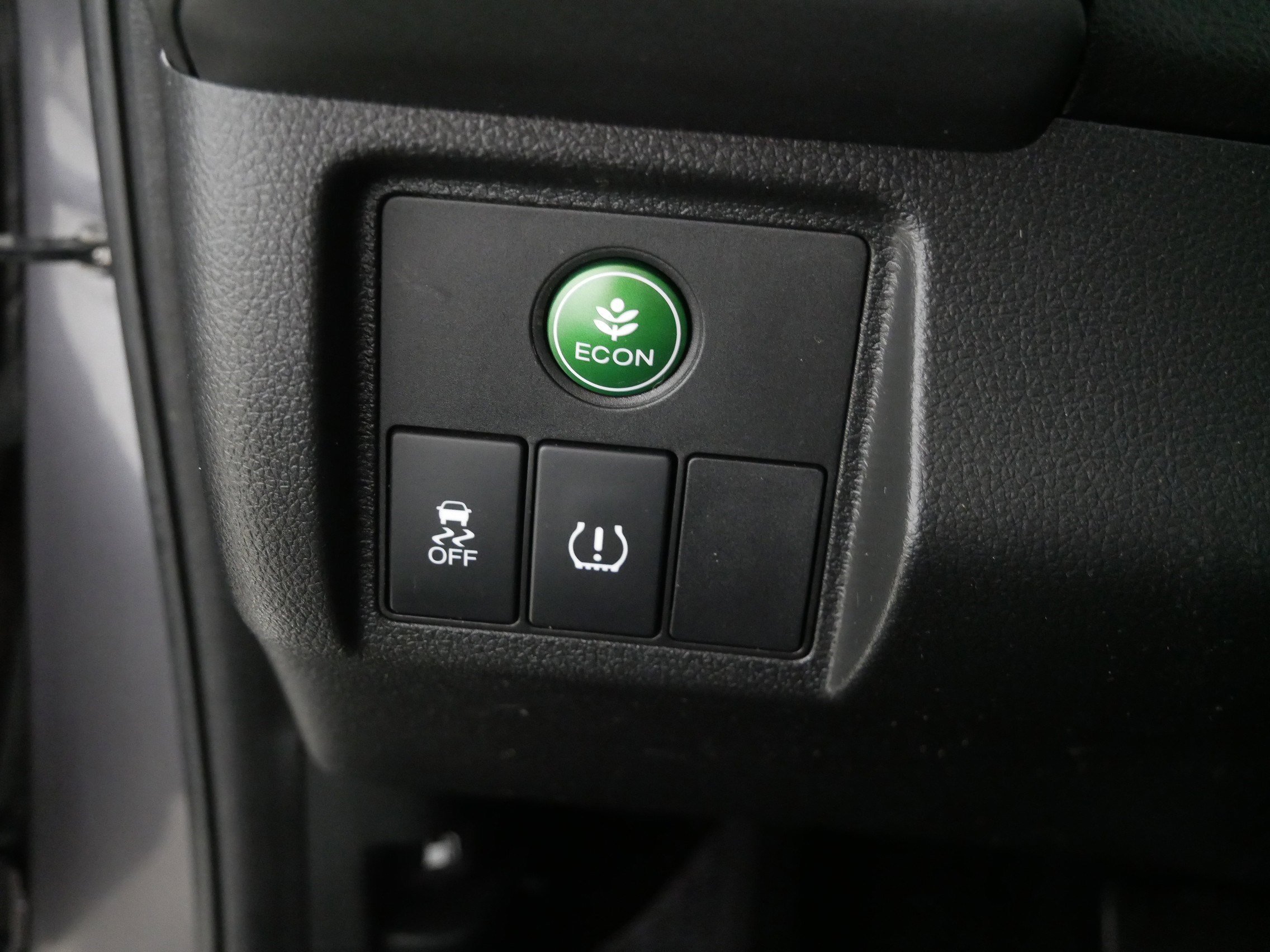 Used 2016 Honda HR-V LX image 26