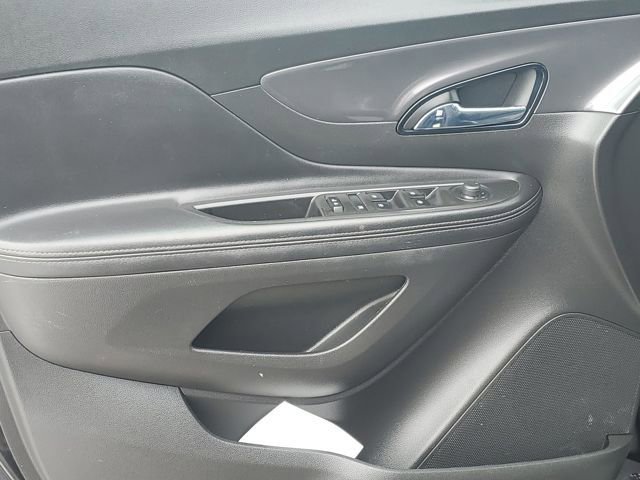 Used 2020 Buick Encore Preferred image 23