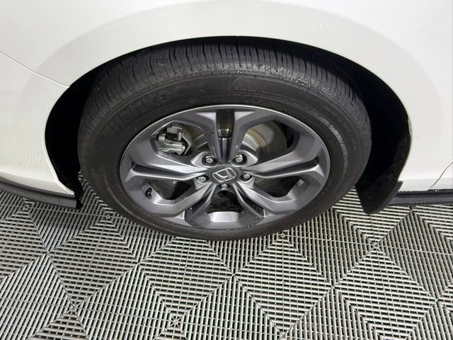 Used 2025 Honda Accord EX-L image 13