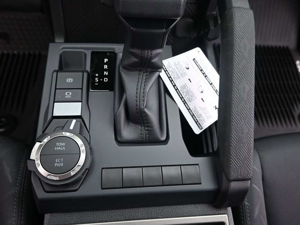 Used 2025 Toyota Tacoma SR5 image 21