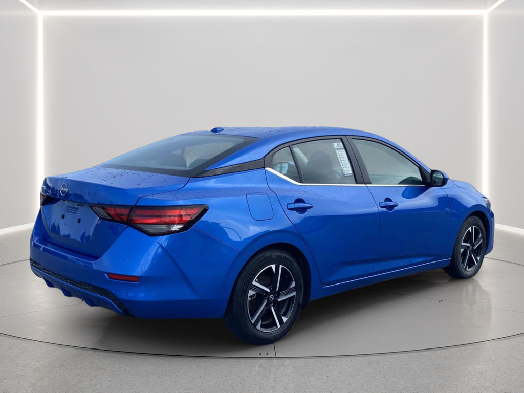 Used 2025 Nissan Sentra SV FWD image 4