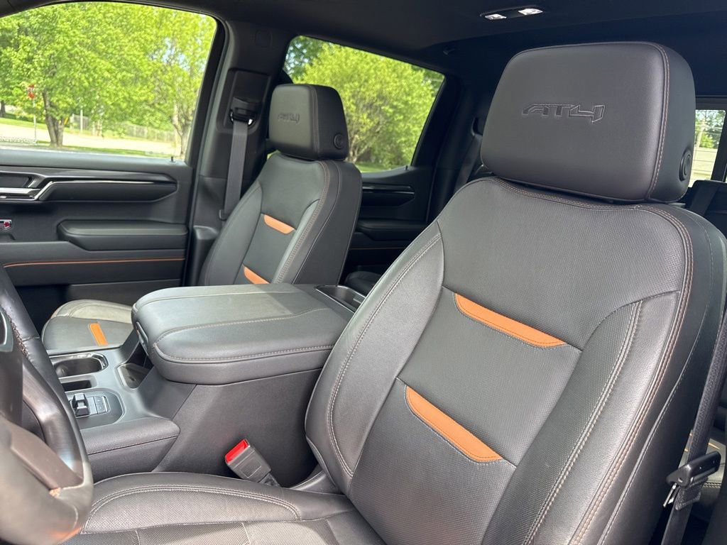 Used 2024 GMC Sierra 1500 AT4 w/ AT4 Preferred Package AWD/4WD image 17