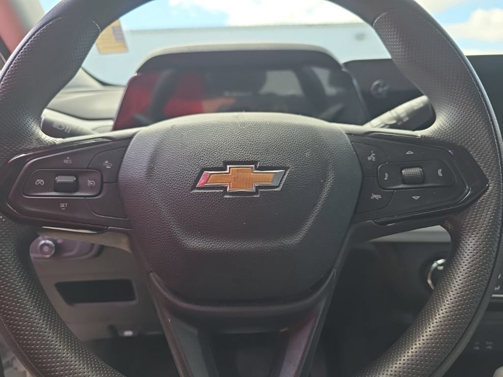 Used 2024 Chevrolet TrailBlazer LS FWD image 11