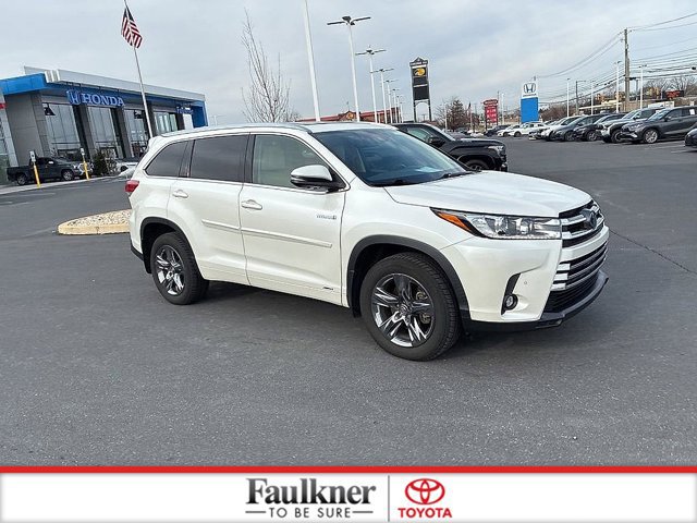 Certified 2019 Toyota Highlander Limited Platinum image 3