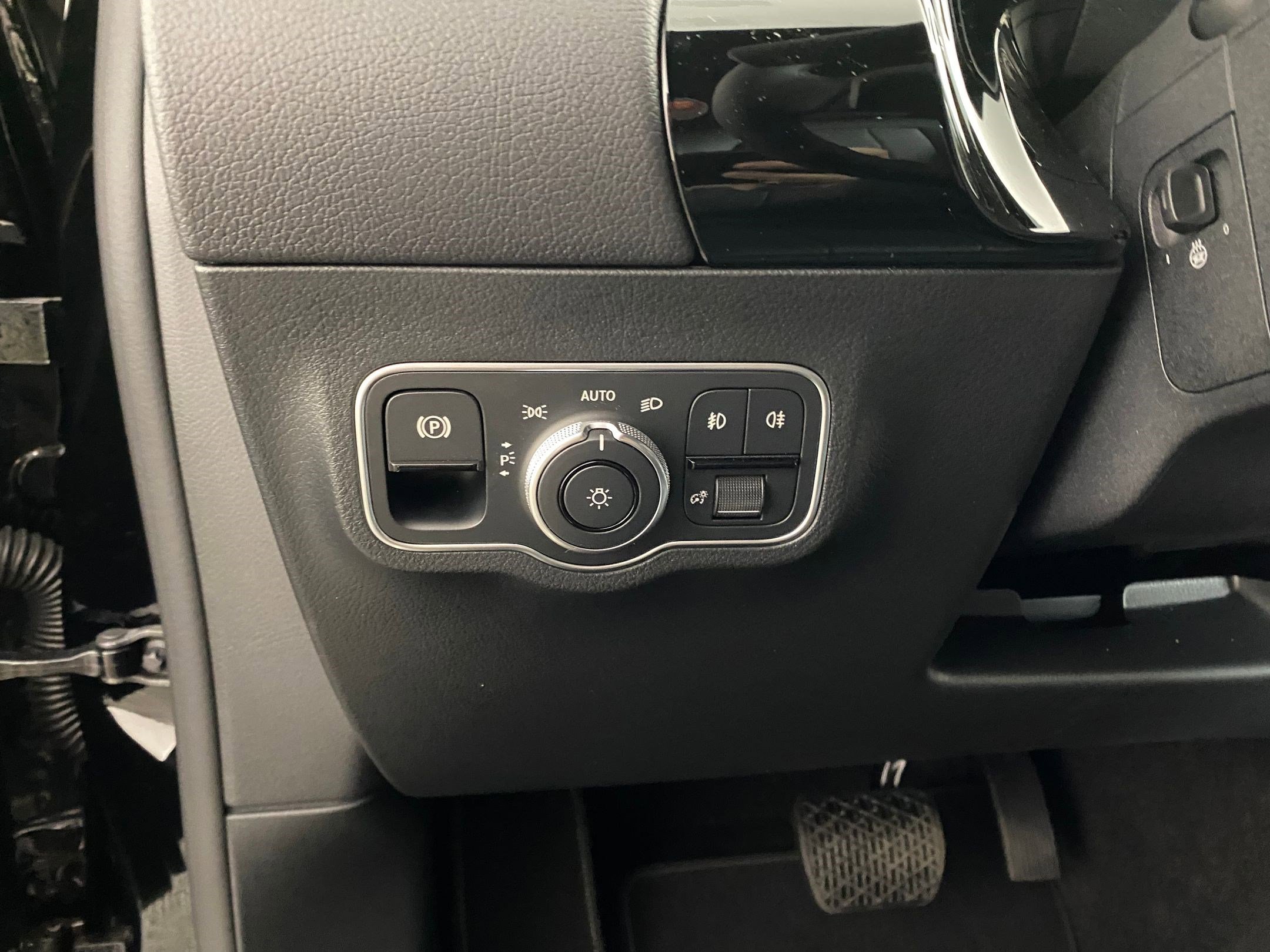 Used 2026 Mercedes-Benz GLA 250 4MATIC image 17