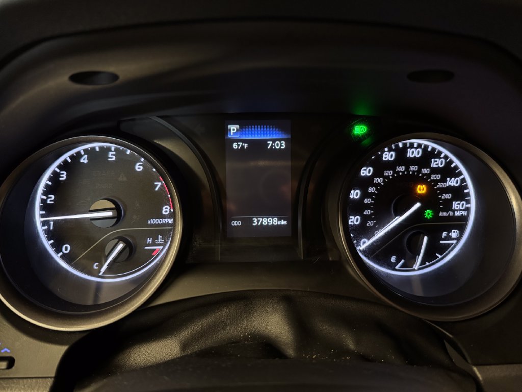 Used 2023 Toyota Camry SE FWD image 10