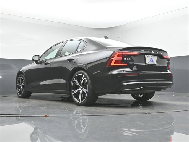 Used 2024 Volvo S60 B5 Ultimate image 40